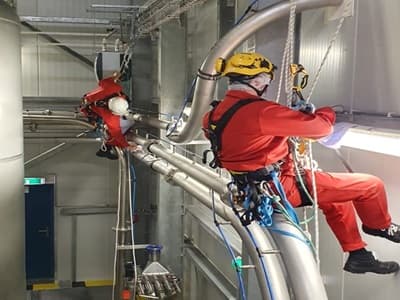 Rope access electricians and trade operatives working at height